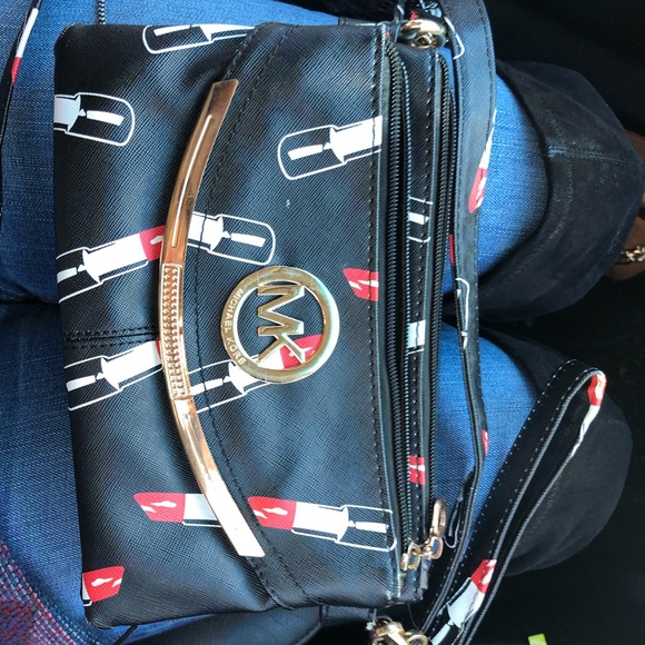 Michael kors bag - Picture 7 of 7